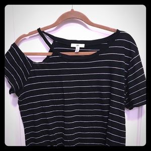 BP Nordstrom cold shoulder stripe tee black M